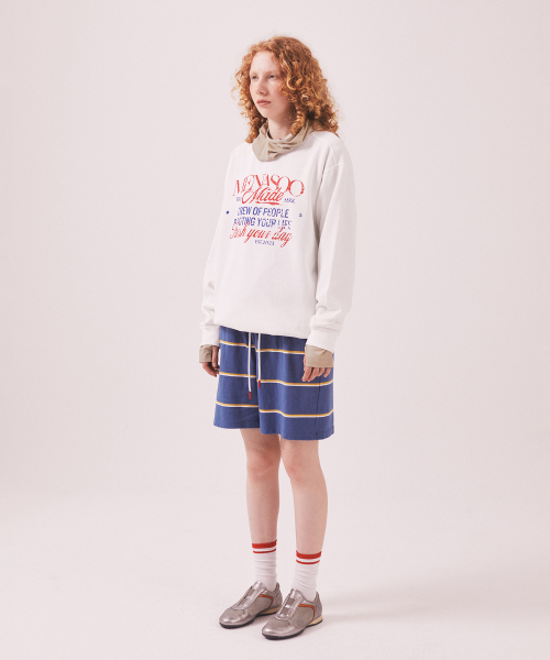 MENASOO(ミナス)の「Menasoo Pigment Oversized Sweatshirt_White(スウェット・レディース・ホワイト・SMALL/MEDIUM)」の5枚目の写真