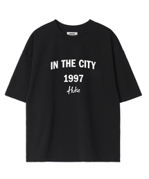 HUKE（ヒューク）の「The City Short Sleeve T-Shirt (Black)（Tシャツ/カットソー）」