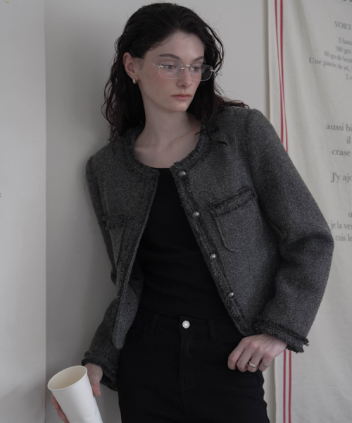 DEHEVE（デヘヴェ）の「Fringe Trimming Tweed Jacket [Charcoal]（その他アウター・レディース・チャコール・MEDIUM/SMALL）」の5枚目の写真