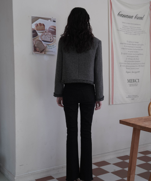 DEHEVE（デヘヴェ）の「Fringe Trimming Tweed Jacket [Charcoal]（その他アウター・レディース・チャコール・MEDIUM/SMALL）」の4枚目の写真