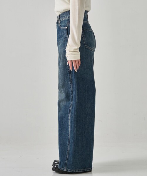 PUBLIC TOKYO(パブリックトウキョウ)の「ラインストレートデニム(デニムパンツ・レディース・ブルー/グリーン・2/1)」の18枚目の写真