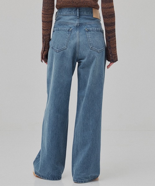 PUBLIC TOKYO(パブリックトウキョウ)の「ラインストレートデニム(デニムパンツ・レディース・ブルー/グリーン・2/1)」の1枚目の写真