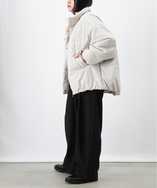 LUCA/LADY LUCK LUCA(ルカ/レディラックルカ)の「LC/LLL ナイロンワッシャーボリューム中綿ブルゾン(ブルゾン・レディース・ブラック/カーキ/ライトグレー・FREE)」の10枚目の写真