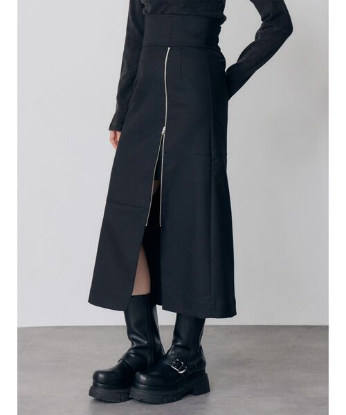 MURUA(ムルーア)の「ジップスリットAラインスカート(スカート・レディース・ベージュ/ブラック・1/2)」の1枚目の写真