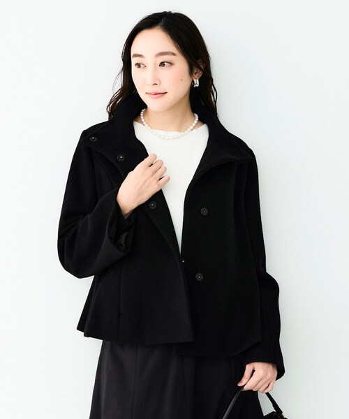 UNTITLED（アンタイトル）の「スタンドカラーショートコート（その他アウター・レディース・オフホワイト/グレー/ナチュラル/ブラック・01/02/03）」の2枚目の写真