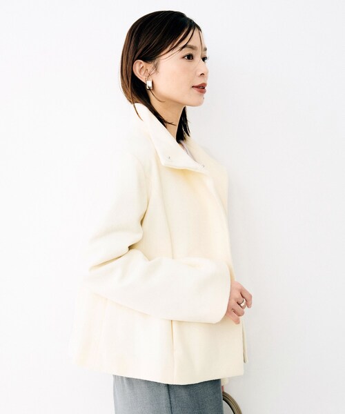 UNTITLED（アンタイトル）の「スタンドカラーショートコート（その他アウター・レディース・オフホワイト/グレー/ナチュラル/ブラック・01/02/03）」の7枚目の写真