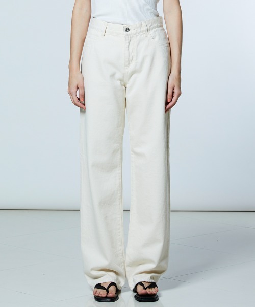 DOUBLE STANDARD CLOTHING(ダブルスタンダードクロージング)の「12.5oz グラデーションデニムパンツ(デニムパンツ・レディース・アイボリー・38/36)」の12枚目の写真