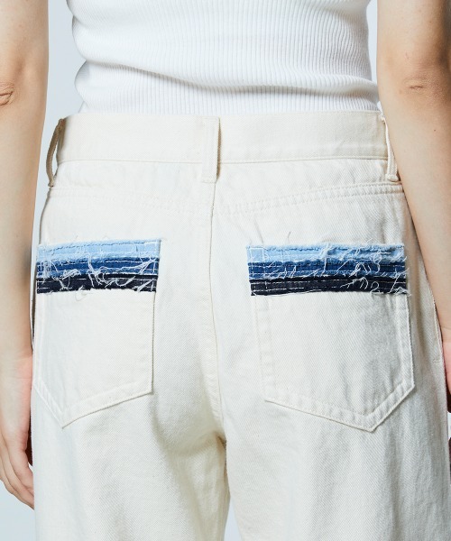 DOUBLE STANDARD CLOTHING(ダブルスタンダードクロージング)の「12.5oz グラデーションデニムパンツ(デニムパンツ・レディース・アイボリー・38/36)」の4枚目の写真