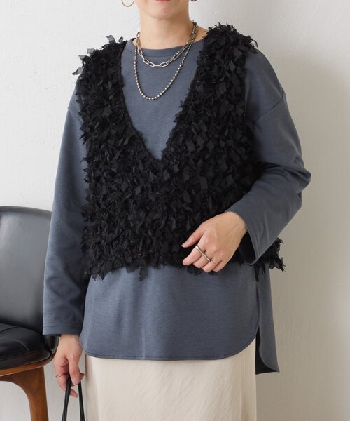 Jena espace merveilleux(ジェナ エスパスメルヴェイユ)の「裾ラウンドストレッチカットソー(Tシャツ/カットソー・レディース・ブラック/オフホワイト/チャコールグレー・FREE)」の1枚目の写真