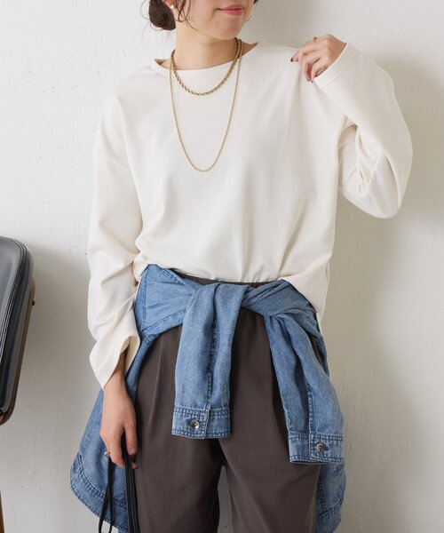Jena espace merveilleux(ジェナ エスパスメルヴェイユ)の「裾ラウンドストレッチカットソー(Tシャツ/カットソー・レディース・ブラック/オフホワイト/チャコールグレー・FREE)」の10枚目の写真