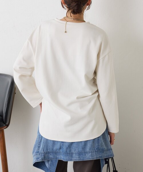 Jena espace merveilleux(ジェナ エスパスメルヴェイユ)の「裾ラウンドストレッチカットソー(Tシャツ/カットソー・レディース・ブラック/オフホワイト/チャコールグレー・FREE)」の11枚目の写真