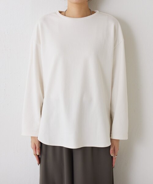 Jena espace merveilleux(ジェナ エスパスメルヴェイユ)の「裾ラウンドストレッチカットソー(Tシャツ/カットソー・レディース・ブラック/オフホワイト/チャコールグレー・FREE)」の14枚目の写真