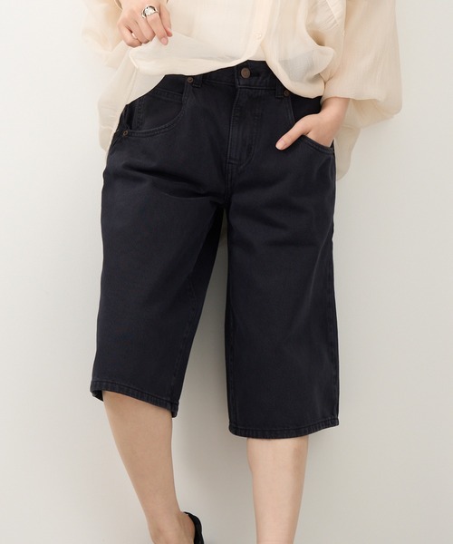 Levi's（リーバイス）の「【Levi’s】リーバイス デニムショーツ ジョーツ ハーフパンツ SUPER BAGGY JORTS（デニムパンツ・レディース・インディゴブルー/ブラック・25/26/27）」の10枚目の写真