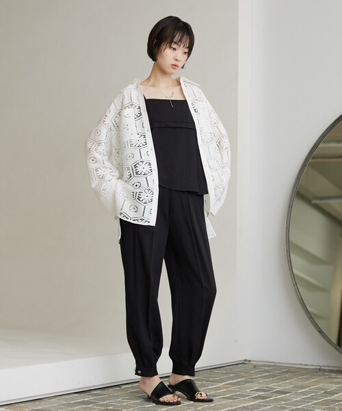 GALLEST（ギャレスト）の「幾何柄レースビッグシャツ（シャツ/ブラウス・レディース・ホワイト/ブラック・38）」の4枚目の写真