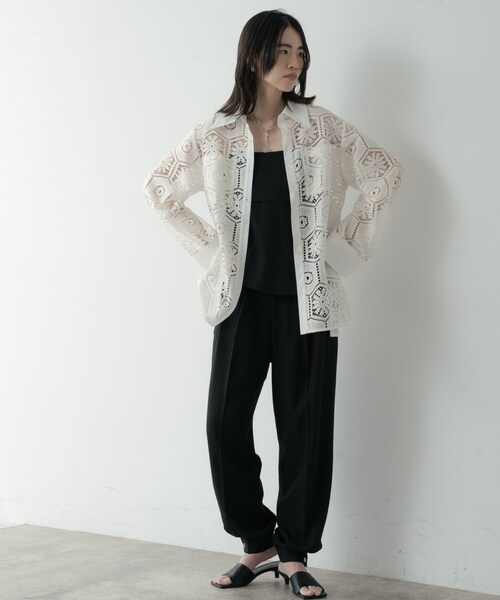 GALLEST（ギャレスト）の「幾何柄レースビッグシャツ（シャツ/ブラウス・レディース・ホワイト/ブラック・38）」の6枚目の写真