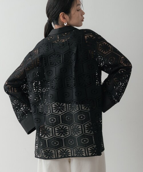 GALLEST（ギャレスト）の「幾何柄レースビッグシャツ（シャツ/ブラウス・レディース・ホワイト/ブラック・38）」の19枚目の写真