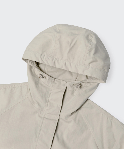 MUSINSA STANDARD WOMAN（ムシンサスタンダードウーマン）の「ウィメンズ CN フードパーカーボリュームウィンドブレーカー ジャケット [ダスティクリーム]（ナイロンジャケット・レディース・その他・SMALL/MEDIUM/LARGE/X-SMALL）」の5枚目の写真