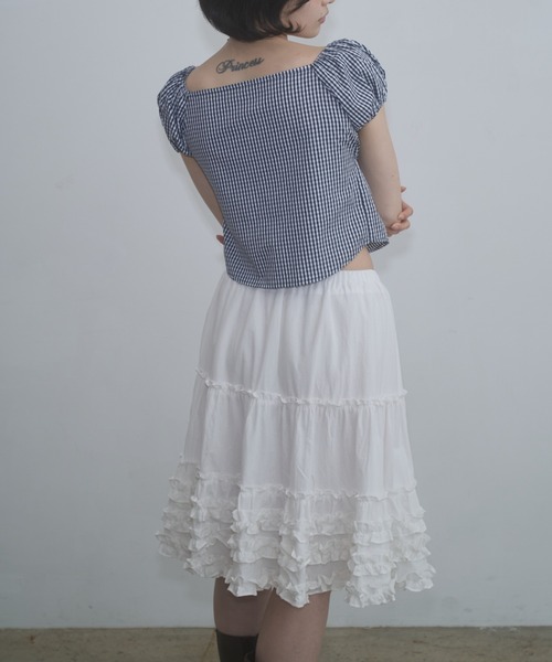 FEKETE(フェケテ)の「frill midi flared skirt / フリルボリュームスカート(スカート・レディース・ライトカーキ/ブラック/アイボリー・FREE)」の20枚目の写真