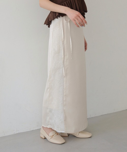 CLEIO（クレイオ）の「【CLEIO】デザインレースサテンスカート DESIGN LACE SATIN SKIRT（スカート・レディース・ベージュ/グリーン系その他/アイボリー・FREE）」の6枚目の写真