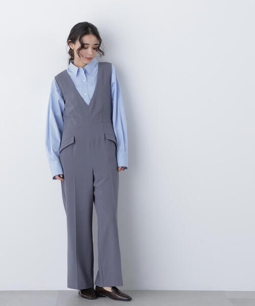 N.（N. Natural Beauty Basic）（エヌエヌナチュラルビューティーベーシック）の「Ｖネックオールインワン（つなぎ/オールインワン・レディース・ベージュ/チャコールグレー・MEDIUM/P/S）」の9枚目の写真