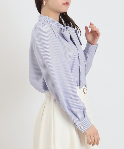 ASTORIA ODIER（アストリアオディール）の「アソート柄ボウタイブラウス（シャツ/ブラウス・レディース・ホワイト×ブルー/グレイッシュブルー/ホワイト/イエロー・MEDIUM）」の8枚目の写真