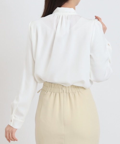 ASTORIA ODIER（アストリアオディール）の「アソート柄ボウタイブラウス（シャツ/ブラウス・レディース・ホワイト×ブルー/グレイッシュブルー/ホワイト/イエロー・MEDIUM）」の12枚目の写真