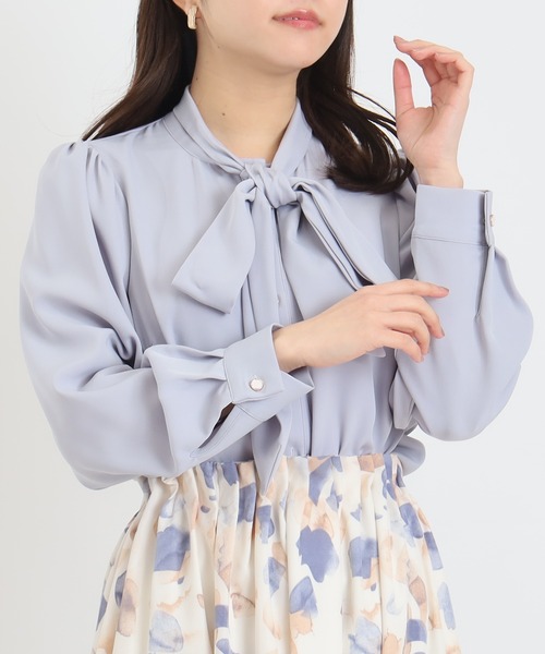 ASTORIA ODIER（アストリアオディール）の「アソート柄ボウタイブラウス（シャツ/ブラウス・レディース・ホワイト×ブルー/グレイッシュブルー/ホワイト/イエロー・MEDIUM）」の15枚目の写真