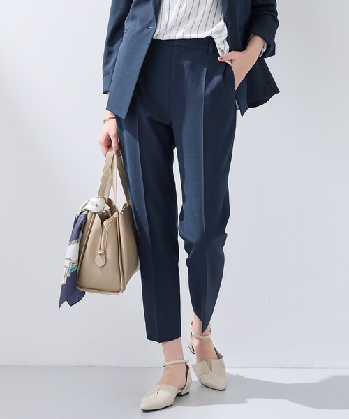 INDIVI（インディヴィ）の「【洗える／UVケア／麻調】テーパードパンツ（その他パンツ・レディース・ネイビー/ライトグレー/ブラウン系その他・40/38/36/15 /13/12/05/03）」の3枚目の写真