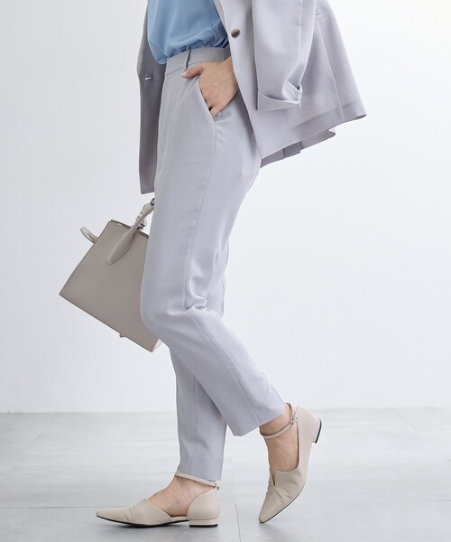 INDIVI（インディヴィ）の「【洗える／UVケア／麻調】テーパードパンツ（その他パンツ・レディース・ネイビー/ライトグレー/ブラウン系その他・40/38/36/15 /13/12/05/03）」の5枚目の写真