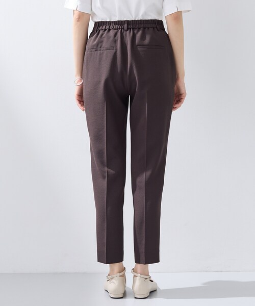 INDIVI（インディヴィ）の「【洗える／UVケア／麻調】テーパードパンツ（その他パンツ・レディース・ネイビー/ライトグレー/ブラウン系その他・40/38/36/15 /13/12/05/03）」の19枚目の写真