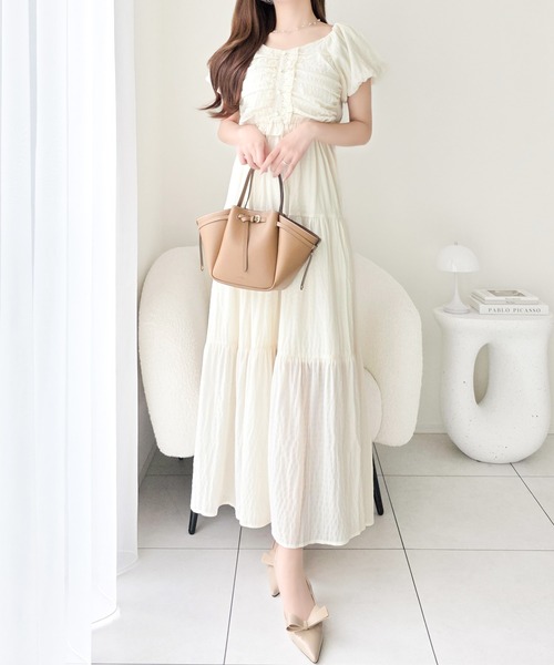 mily bilet(ミウィビレット)の「【mily bilet】甘さの中に、ほんのり大人っぽさを♪オフショル2wayギャザードッキングロングワンピース(ワンピース・レディース・ブラウン/アイボリー/ブラック・MEDIUM/SMALL/LARGE/X-LARGE)」の8枚目の写真