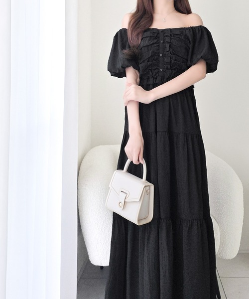 mily bilet(ミウィビレット)の「【mily bilet】甘さの中に、ほんのり大人っぽさを♪オフショル2wayギャザードッキングロングワンピース(ワンピース・レディース・ブラウン/アイボリー/ブラック・MEDIUM/SMALL/LARGE/X-LARGE)」の19枚目の写真