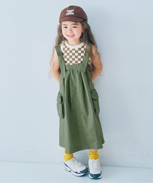 p.premier（ピードットプルミエ）の「BIGポケットジャンスカ（ジャンパースカート・キッズ・カーキ/チャコール/キャメル・120/110/90/140/130/80/100）」の10枚目の写真