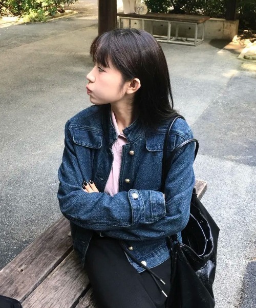 Lis ardent(リスアルダン)の「ノーカラーデニムジャケット/ゴールドボタンヴィンテージ風ショートアウター(ノーカラージャケット・レディース・ネイビー・M)」の14枚目の写真