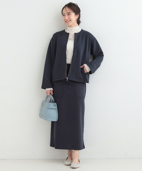 SHOO・LA・RUE（シューラルー）の「【セットアップ可/S－LL/なめらかタッチ】大人のきれいめスタイルに ノーカラージップブルゾン（ブルゾン・レディース・アイボリー/ネイビー/ナチュラル・04/03/02/01）」の14枚目の写真