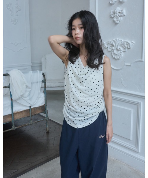 Smyeon（スミョン）の「Flocked dot sleeveless top/フロッキードットノースリーブトップス（タンクトップ・レディース・ホワイト/ブラウン・FREE）」の8枚目の写真