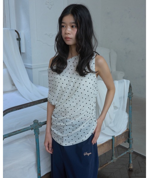 Smyeon（スミョン）の「Flocked dot sleeveless top/フロッキードットノースリーブトップス（タンクトップ・レディース・ホワイト/ブラウン・FREE）」の17枚目の写真