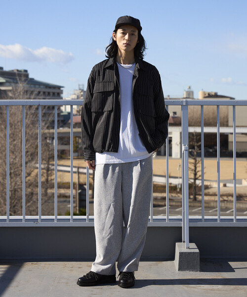 Firsthand(ファーストハンド)の「Firsthand/ファーストハンド スピンドル ストライプ シャツ ジャケット / セットアップ対応(シャツ/ブラウス・メンズ・チャコールグレー/グレー/ベージュ/ブラック・MEDIUM/LARGE)」の20枚目の写真