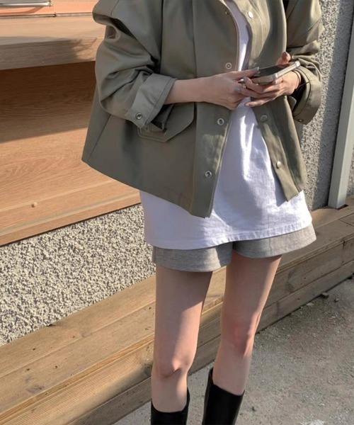 Flugge(フラッジー)の「スタンドカラーライトアウター(その他アウター・レディース・カーキ/アイボリー・LARGE/MEDIUM)」の6枚目の写真