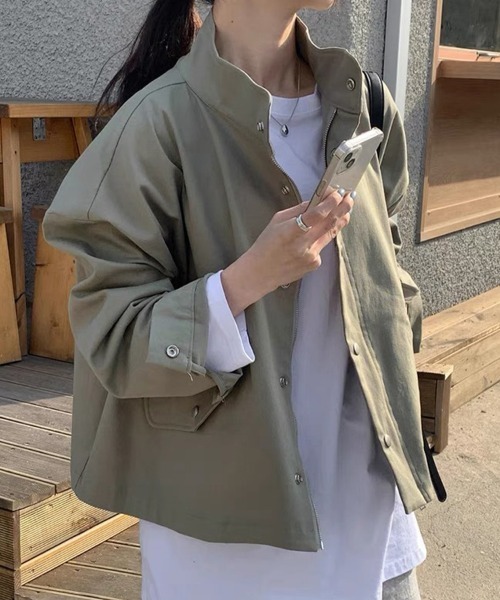 Flugge(フラッジー)の「スタンドカラーライトアウター(その他アウター・レディース・カーキ/アイボリー・LARGE/MEDIUM)」の7枚目の写真