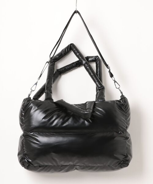 IO（イオ）（イオ）の「HERB/Padding 3Way Tote Bag/３ウェイトートバッグ（トートバッグ・レディース・ダークグレー/ブラック・FREE）」の4枚目の写真