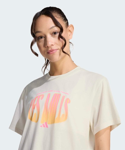 adidas(アディダス)の「LES MILLS マインド グラフィック Tシャツ / アディダス adidas(Tシャツ/カットソー・レディース・ホワイト・XX-LARGE/LARGE/MEDIUM/SMALL/X-LARGE/X-SMALL)」の3枚目の写真