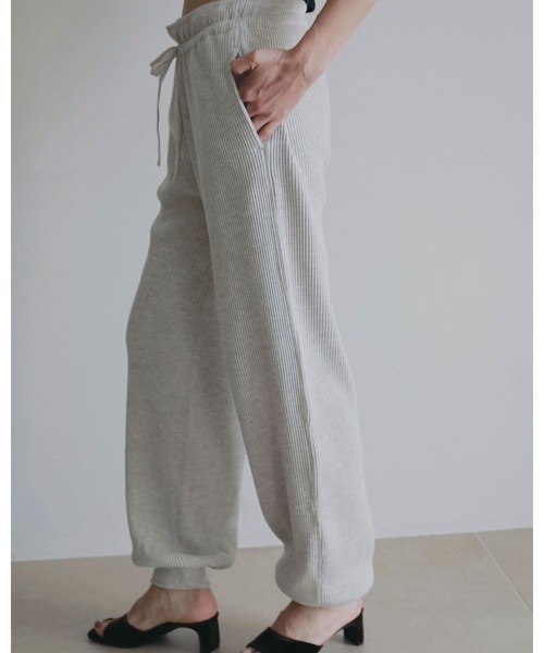 anuke(アンヌーク)の「Waffle Wide Pants(その他パンツ・レディース・ブラウン/オートミール・38inch/36inch)」の9枚目の写真
