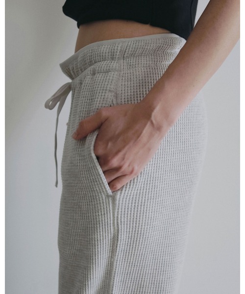 anuke(アンヌーク)の「Waffle Wide Pants(その他パンツ・レディース・ブラウン/オートミール・38inch/36inch)」の10枚目の写真
