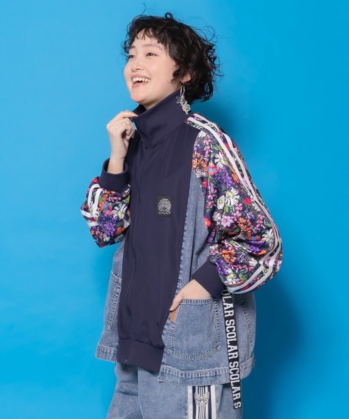 ScoLar（スカラー）の「161655：花ネコ柄ジャージ×デニム 異素材切替ブルゾン（ブルゾン・レディース・ネイビー・M）」の8枚目の写真