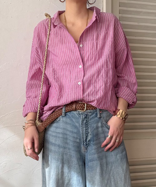 LBC(エルビーシー)の「コットンゆるシャーリング2WAYシャツ(シャツ/ブラウス・レディース・ライトブルー/セージグリーン/イエロー/ホワイト/ピンク・M)」の5枚目の写真