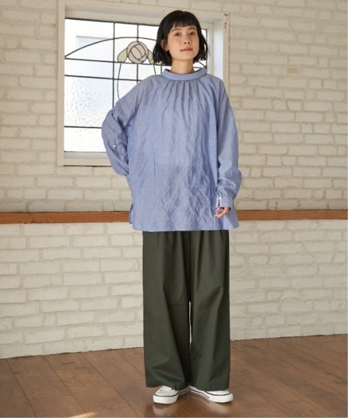 LBC(エルビーシー)の「コットンゆるシャーリング2WAYシャツ(シャツ/ブラウス・レディース・ライトブルー/セージグリーン/イエロー/ホワイト/ピンク・M)」の19枚目の写真