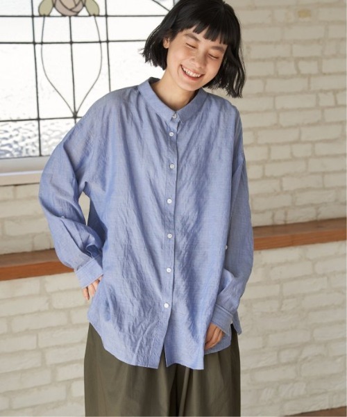 LBC(エルビーシー)の「コットンゆるシャーリング2WAYシャツ(シャツ/ブラウス・レディース・ライトブルー/セージグリーン/イエロー/ホワイト/ピンク・M)」の9枚目の写真