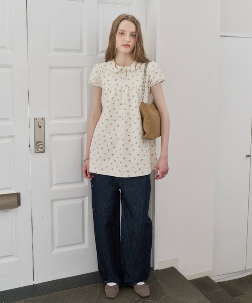 round collar flower tunic / ラウンドカラーフラワーチュニック