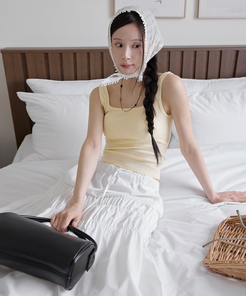 UNE MANSION(ユヌマンション)の「【2026SS新作アイテム】チェックレースフリルスカーフヘアーバンダナ(バンダナ/スカーフ・レディース・ベージュ・ONESIZE)」の3枚目の写真